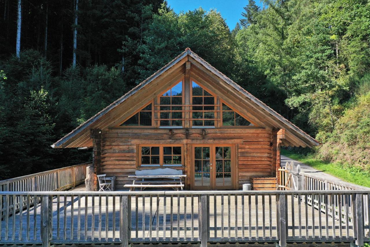 Schwarzwald Blockhaus - Sauna - Kamin - Mit Bettwaesche Und Handtuecher شنكنزل المظهر الخارجي الصورة